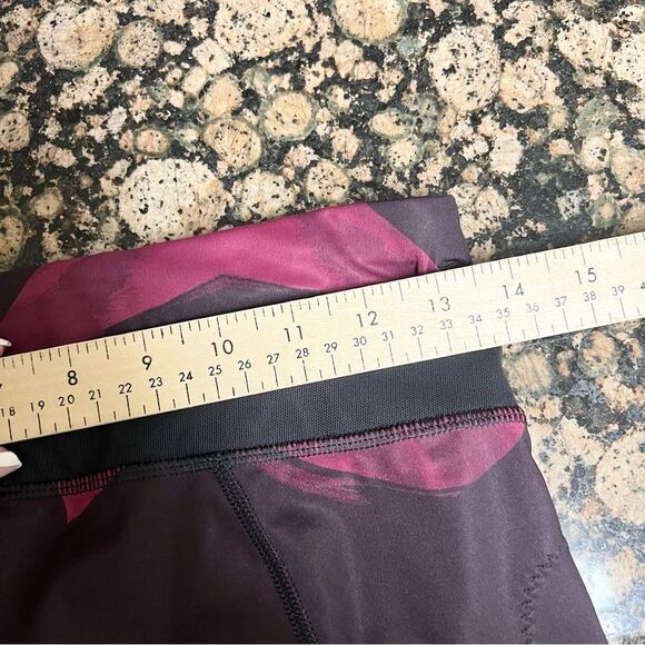 Lululemon All Sport Crop Leggings Back Spin Stroke Dashing Purple Black Size 6 - Picture 5 of 8